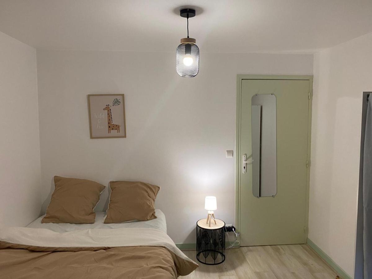 Chez Papa Hotel Tonnerre Kültér fotó