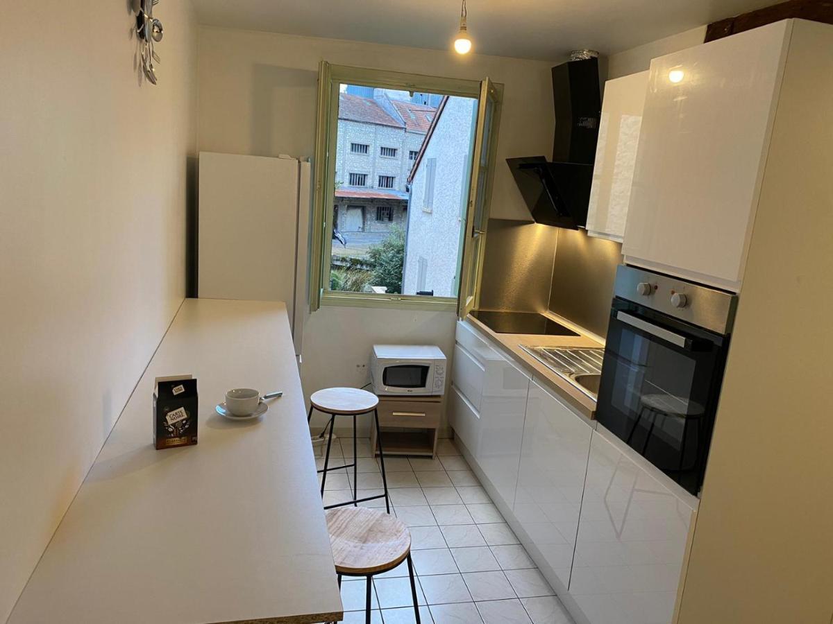 Chez Papa Hotel Tonnerre Kültér fotó